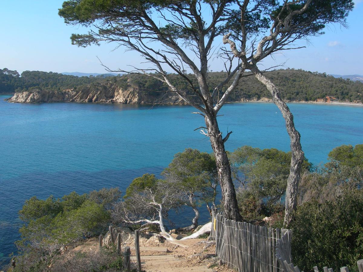 ホテル Azureva La Londe Les Maures エクステリア 写真